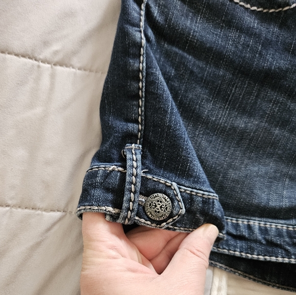 Silver Women's Blue Denim Shorts Size 33 Marti - Picture 3 of 16